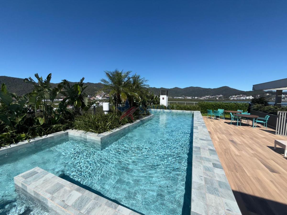 APTO 2 DORMITÓRIOS EM CONDOMÍNIO CLUBE - OKM